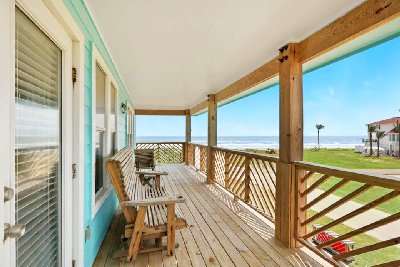 Paden's Place Vacation Rental - Crystal Beach, TX