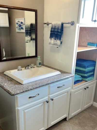Y'all Come Back Inn Vacation Rental in Crystal Beach, TX